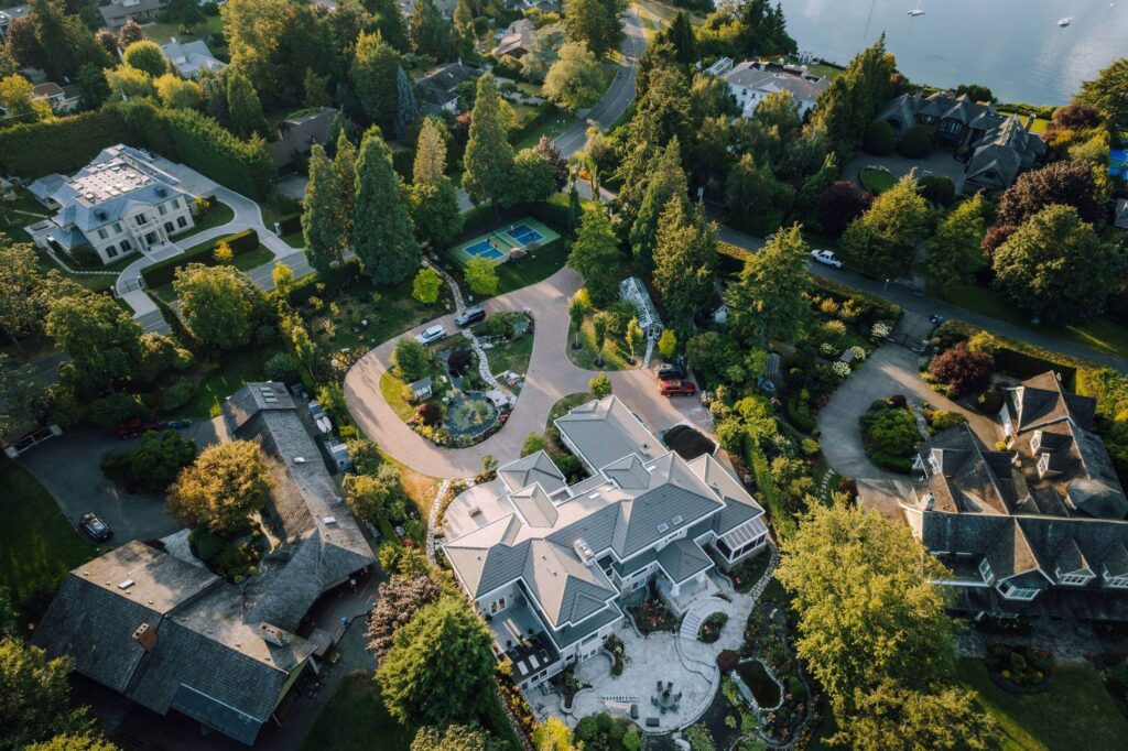 Drone image of white house and driveway