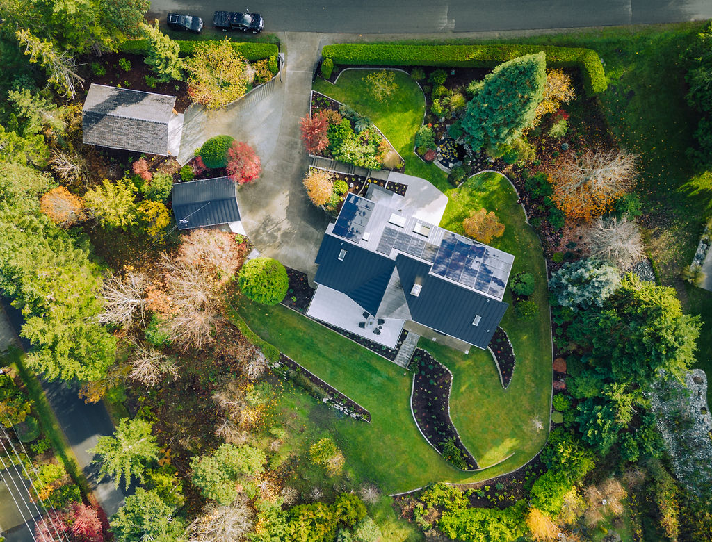 House View from above in the middle of greenery